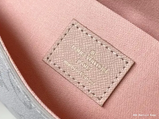 Aaa replica ru FÉLICIE VUITTON POCHETTE LOUIS 0627